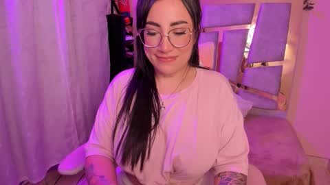 Angie  Independent model online show from September 2025 11:26:01 AM