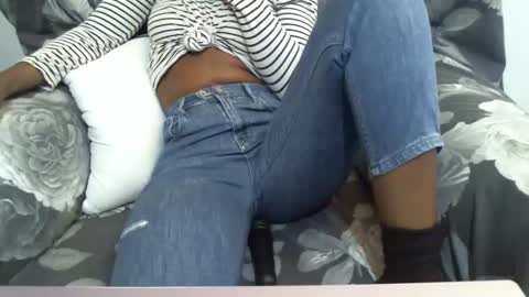 Snapshot of _bunny_b chatting on March 2025 10:24:02 AM I will be back soon  online show from March 2025 10:24:02 AM