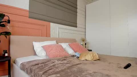 Snapshot of _bunnydollstella_ chatting on February 2025 07:48:02 AM Stella online show from February 2025 07:48:02 AM