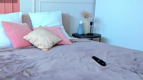 Snapshot of _bunnydollstella_ chatting on March 2025 05:54:01 AM Stella online show from March 2025 05:54:01 AM