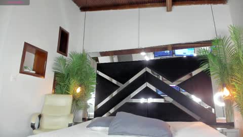 Candy online show from March 2025 06:07:01 PM