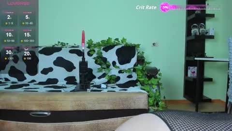 Snapshot of _candym1lky_ chatting on September 2025 06:46:01 AM _candym1lky_ online show from September 2025 06:46:01 AM