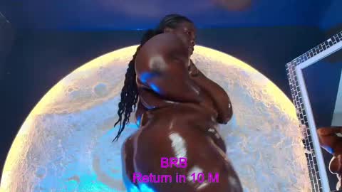 Caro. online show from April 2026 07:07:01 PM