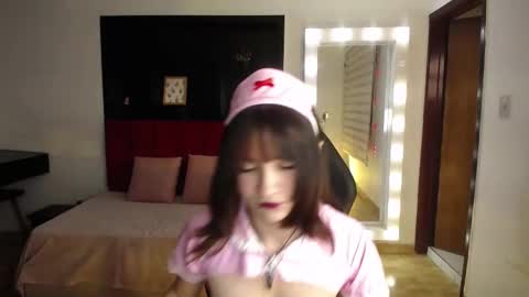 Snapshot of _charlotte_collins_ chatting on September 2025 04:21:02 PM _charlotte_collins_ online show from September 2025 04:21:02 PM