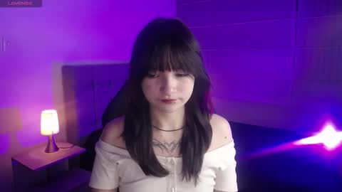 Snapshot of _charlotte_collins_ chatting on December 2025 02:45:02 PM _charlotte_collins_ online show from December 2025 02:45:02 PM