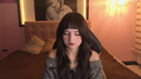 Snapshot of _charlotte_collins_ chatting on February 2026 02:45:01 PM _charlotte_collins_ online show from February 2026 02:45:01 PM