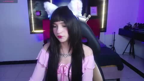 Snapshot of _charlotte_collins_ chatting on February 2026 02:46:02 PM _charlotte_collins_ online show from February 2026 02:46:02 PM