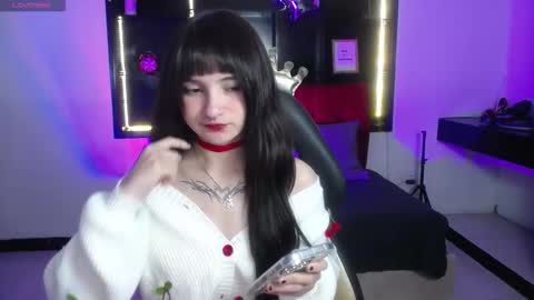 Snapshot of _charlotte_collins_ chatting on February 2026 03:10:01 PM _charlotte_collins_ online show from February 2026 03:10:01 PM