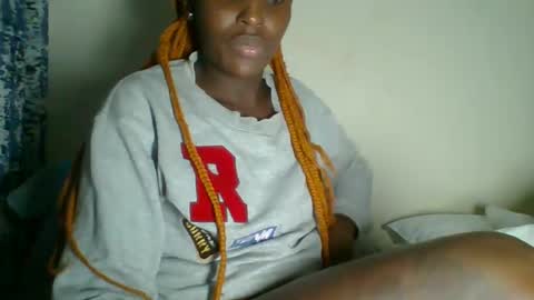 clara online show from January 2025 06:44:01 PM