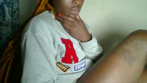 clara online show from January 2025 09:50:01 PM