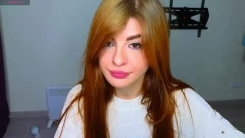 Snapshot of _comefeelme_ chatting on February 2025 12:02:01 AM D online show from February 2025 12:02:01 AM