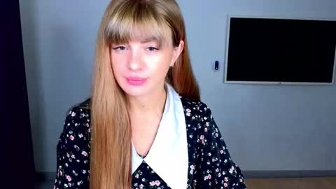 Snapshot of _comefeelme_ chatting on October 2025 02:45:02 AM D online show from October 2025 02:45:02 AM