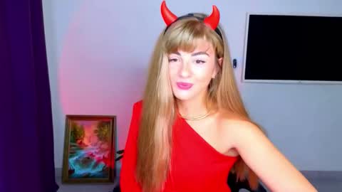 Snapshot of _comefeelme_ chatting on October 2025 06:20:02 PM D online show from October 2025 06:20:02 PM