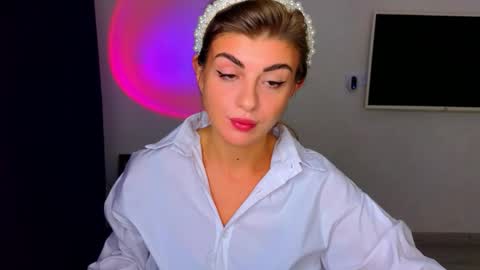 Snapshot of _comefeelme_ chatting on November 2025 05:36:02 PM D online show from November 2025 05:36:02 PM