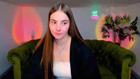 Erika online show from September 2025 01:12:01 PM