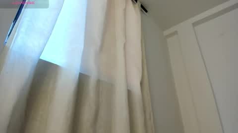 Snapshot of _danik0 chatting on November 2025 05:06:02 PM danik online show from November 2025 05:06:02 PM