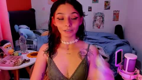 Snapshot of _dayanne_ chatting on December 2024 08:54:02 PM Pao online show from December 2024 08:54:02 PM