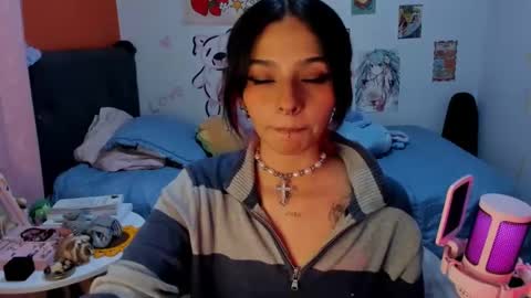 Snapshot of _dayanne_ chatting on January 2025 02:30:01 AM Pao online show from January 2025 02:30:01 AM