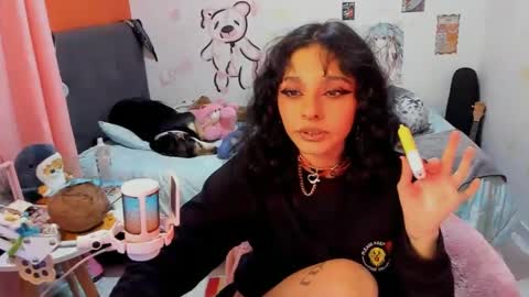 Snapshot of _dayanne_ chatting on October 2025 03:01:02 AM Pao online show from October 2025 03:01:02 AM