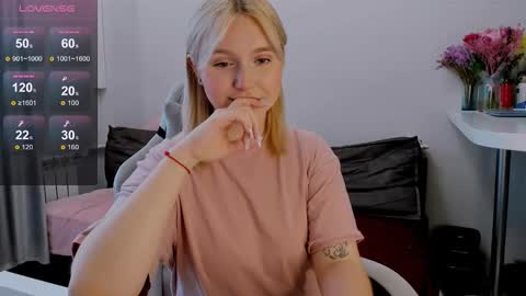 Snapshot of _dewpoint_ chatting on September 2025 08:37:01 AM Ri online show from September 2025 08:37:01 AM