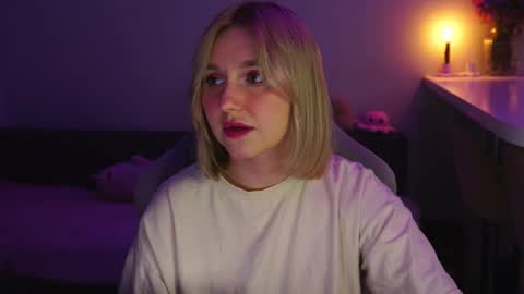 Snapshot of _dewpoint_ chatting on November 2025 04:20:01 PM Ri online show from November 2025 04:20:01 PM