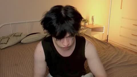 Snapshot of _dream_boys_ chatting on September 2025 04:17:01 PM _dream_boys_ online show from September 2025 04:17:01 PM