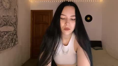 Ami online show from September 2025 03:56:02 PM