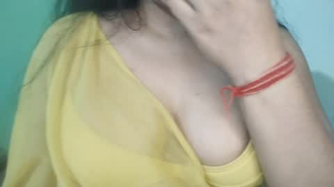 _dreamgirl_0 online show from April 2026 10:24:02 AM