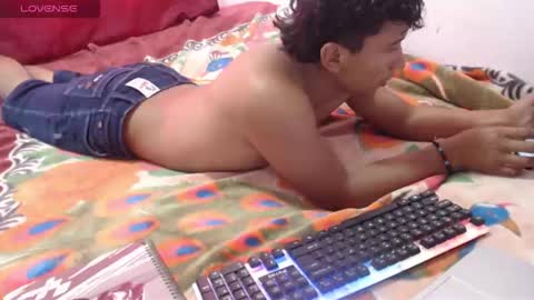 Snapshot of _duvan_123 chatting on December 2025 04:12:02 PM _duvan_123 online show from December 2025 04:12:02 PM