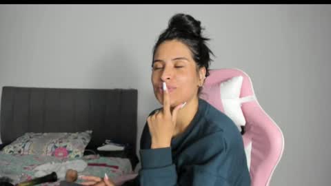 _elektrah online show from February 2025 04:19:02 AM