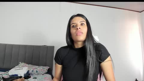 _elektrah online show from February 2025 09:04:02 PM