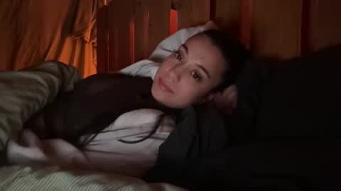 Snapshot of _elena_barra chatting on February 2026 11:53:02 PM elena barra online show from February 2026 11:53:02 PM