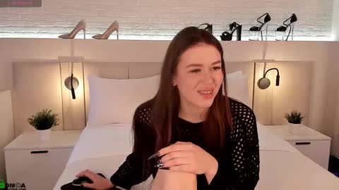 Milana online show from October 2025 03:16:02 AM