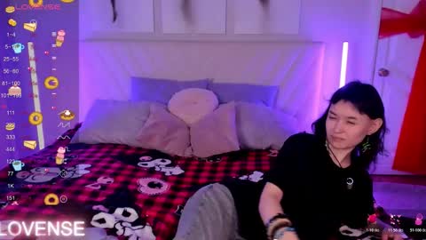 _emily__strike_ online show from February 2026 10:40:01 AM