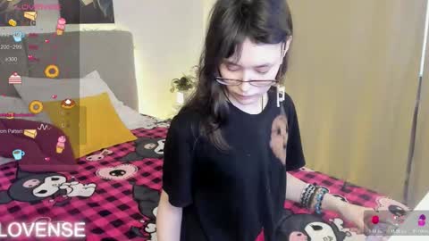 _emily__strike_ online show from March 2026 09:56:02 AM