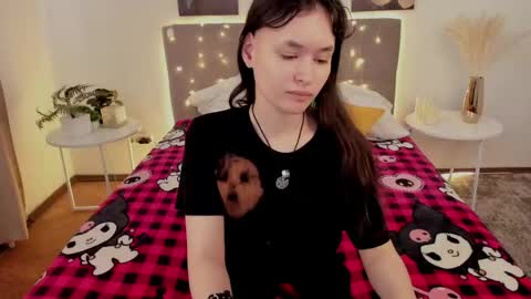 _emily__strike_ online show from May 2026 01:56:01 AM