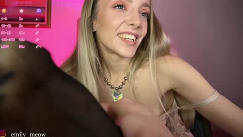 Snapshot of _emily__sweety_ chatting on January 2025 02:58:01 PM Emily online show from January 2025 02:58:01 PM