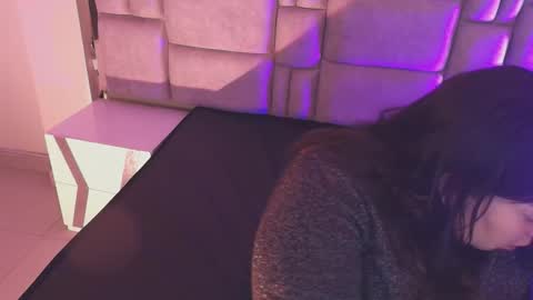 Emily  online show from December 2025 12:12:01 PM