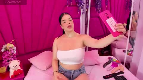 emily  online show from June 2026 02:33:01 PM