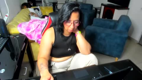 Emma online show from January 2025 12:54:01 AM