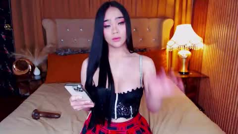 Snapshot of _empressvalerie_ chatting on November 2025 02:00:02 AM _empressvalerie_ online show from November 2025 02:00:02 AM