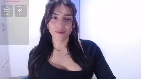 Snapshot of _ericavanderhill_ chatting on October 2025 11:57:02 PM Erica Vanderhill online show from October 2025 11:57:02 PM