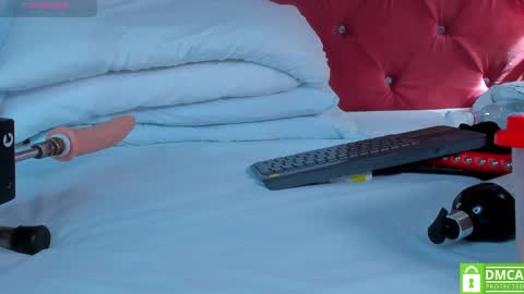 Snapshot of _eris_rose chatting on September 2025 07:47:01 PM _eris_rose online show from September 2025 07:47:01 PM