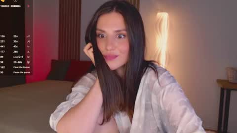 Snapshot of _esmeraldiyaa_ chatting on July 2026 08:59:02 PM _esmeraldiyaa_ online show from July 2026 08:59:02 PM