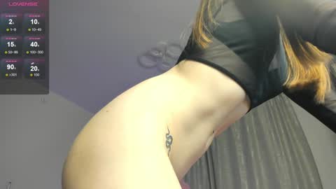 Snapshot of _eva_queen chatting on January 2025 05:04:01 PM Eva online show from January 2025 05:04:01 PM