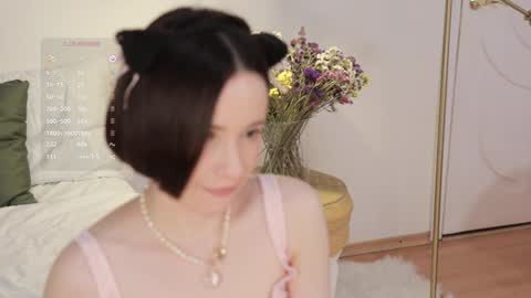 Essie  online show from December 2024 03:03:02 AM