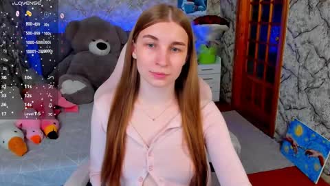 Snapshot of _flowersweet_ chatting on May 2026 08:47:02 PM Kate online show from May 2026 08:47:02 PM