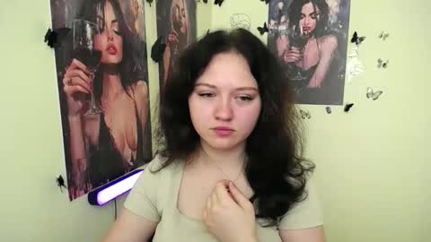 Alice online show from September 2025 06:02:02 AM