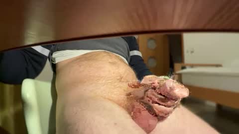 Snapshot of _ginger_boy chatting on November 2025 03:40:01 PM Ginger boy online show from November 2025 03:40:01 PM