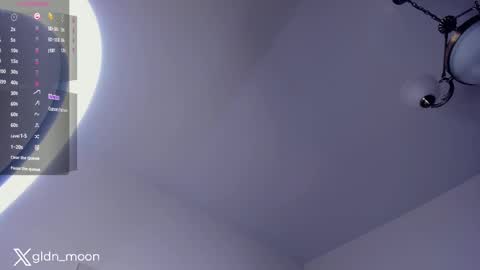 Snapshot of _golden_moon_ chatting on March 2025 01:50:02 AM Rina online show from March 2025 01:50:02 AM